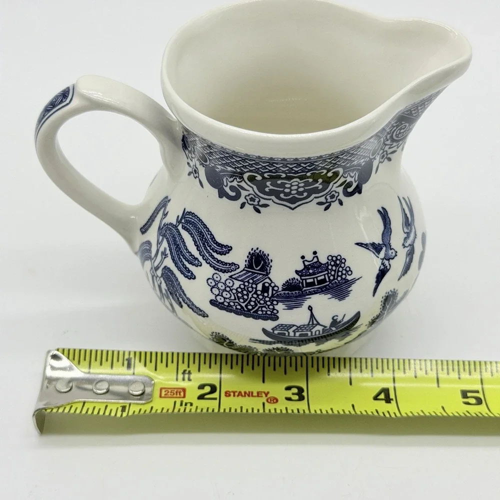 Churchill‎ England Blue Willow Creamer Pitcher Georgian Shape 4